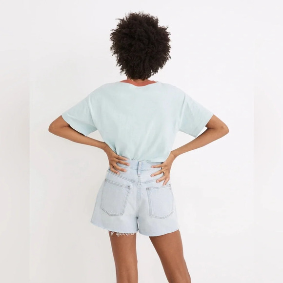 Madewell The Mom Jean Short - Picture 2 of 6